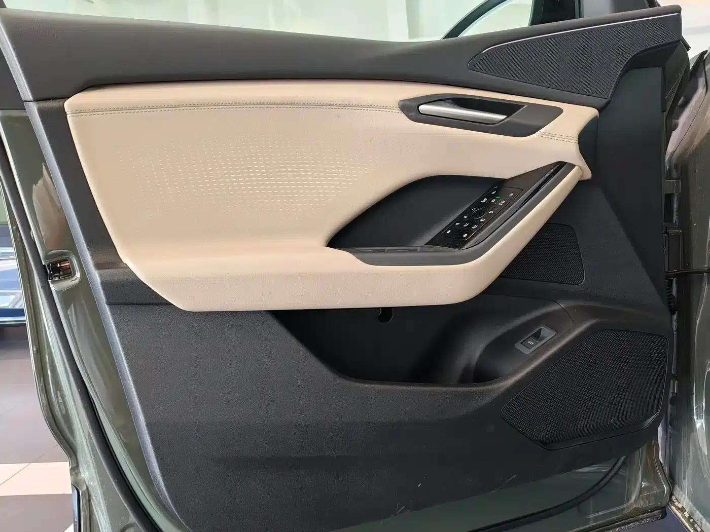 Audi Q6L Sportback e-tron 2026 Extended Range Version — миниатюра 10