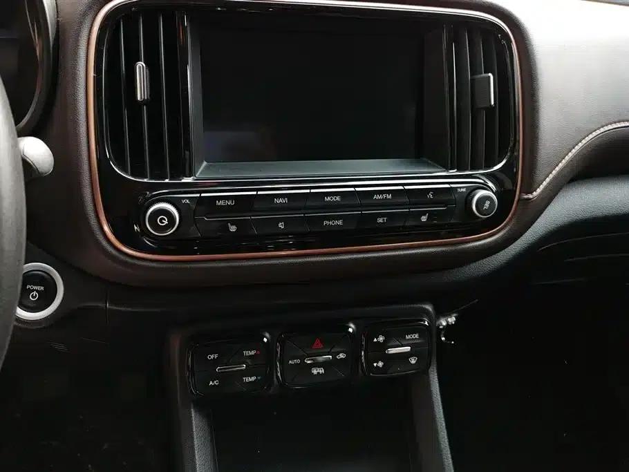 Trumpchi GE3 2018 530 Internet Premium Edition — миниатюра 13