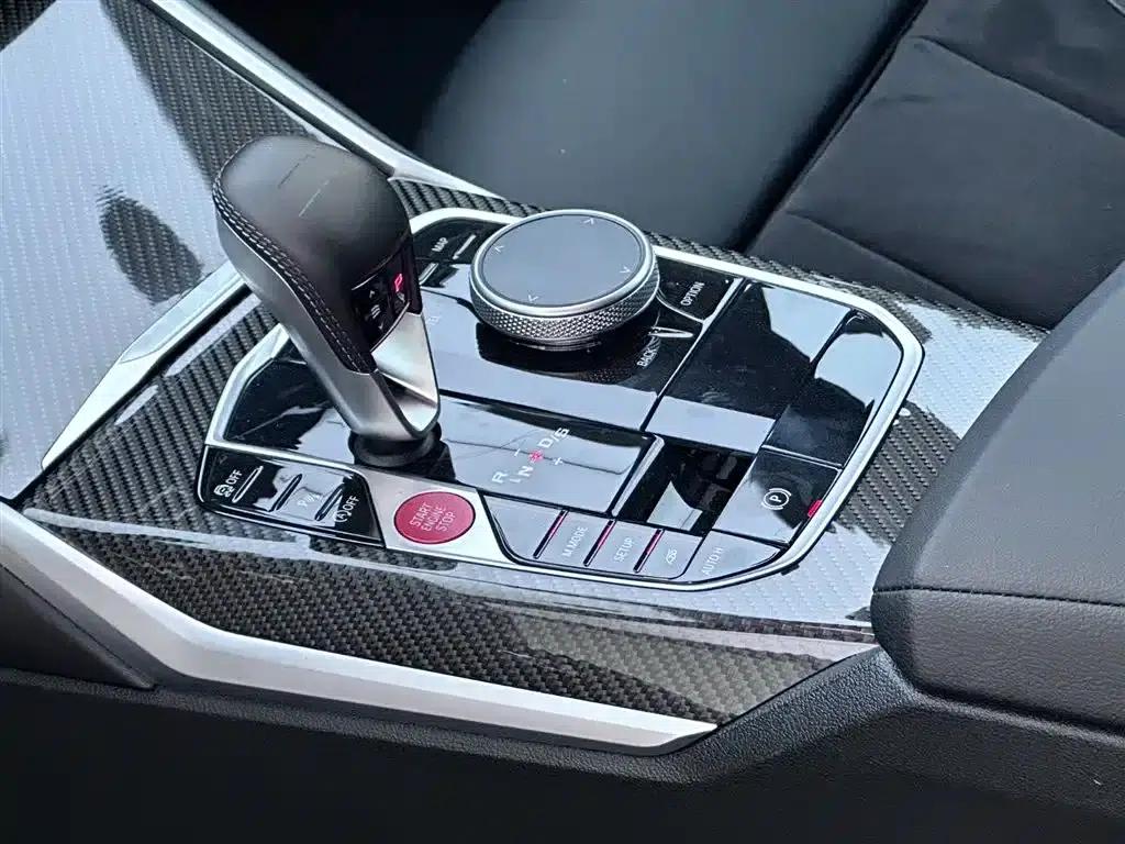 2024 BMW M2 — миниатюра 11