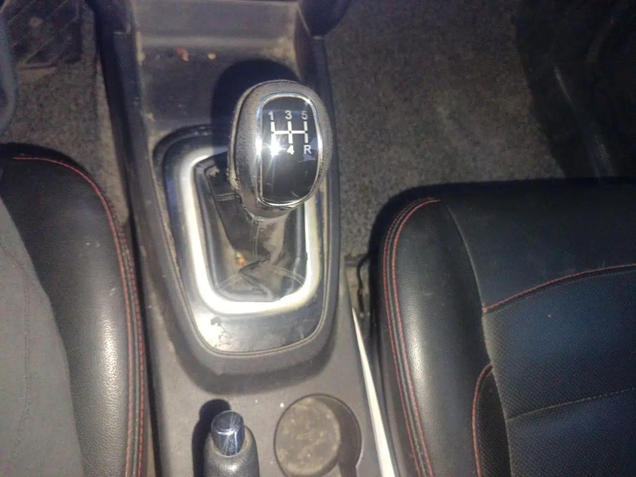 Karry K50 2016 K50S 1.5L Manual Luxury Model — миниатюра 15