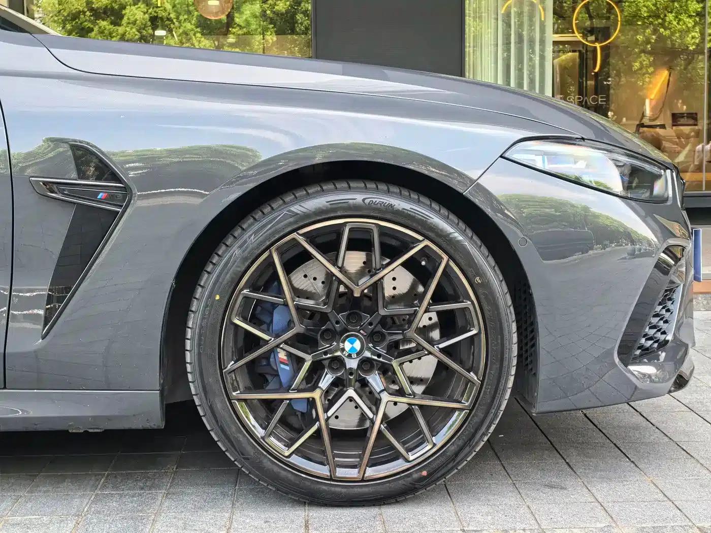 2020 BMW M8 Competition — миниатюра 3