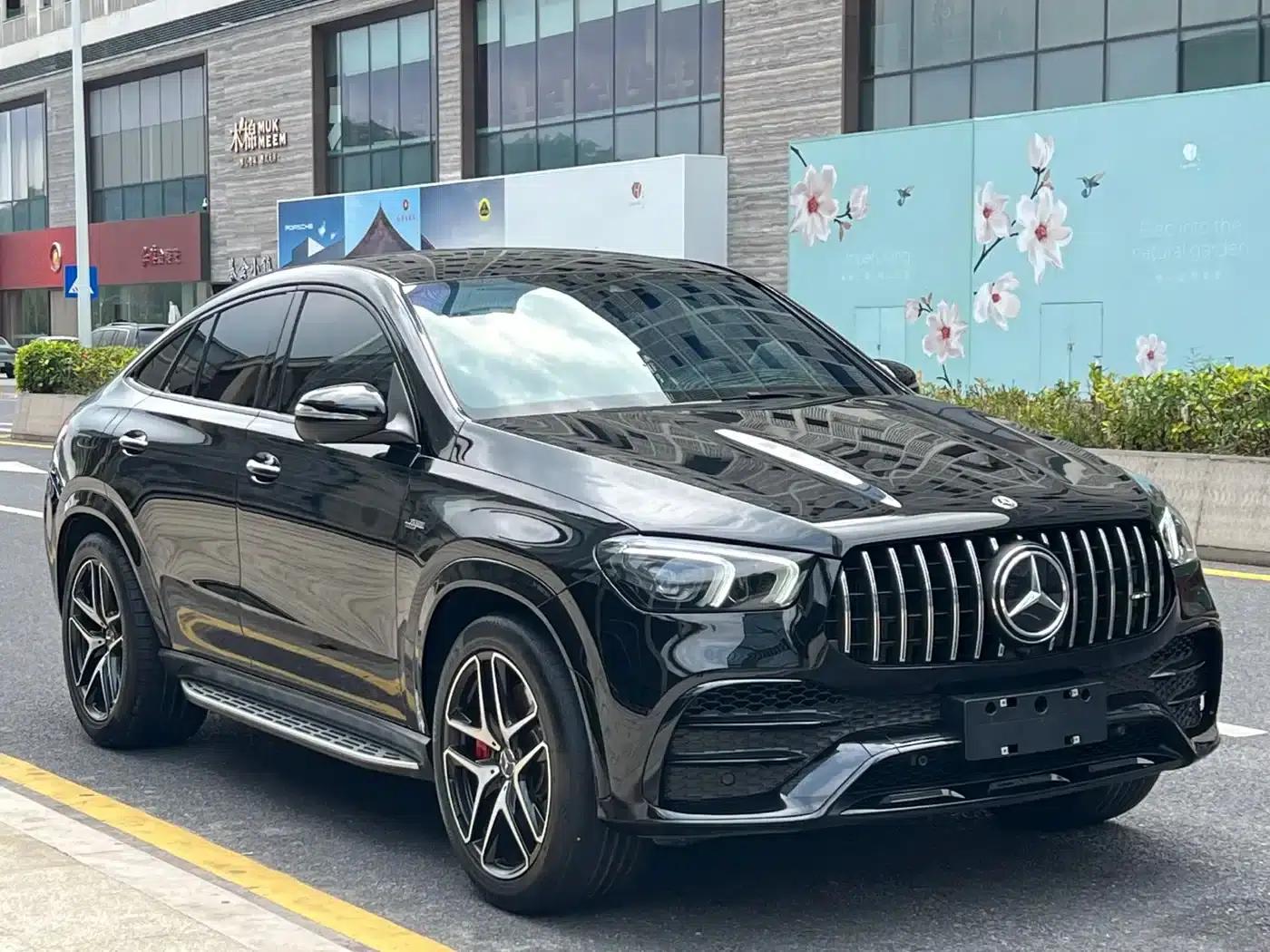 2023 Mercedes-Benz GLE Coupe AMG Model: AMG GLE 53 4MATIC+ Coupe SUV — миниатюра 3