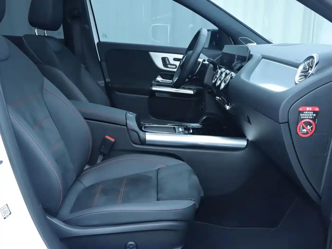 2024 Mercedes-Benz GLA AMG 35 4MATIC — миниатюра 13