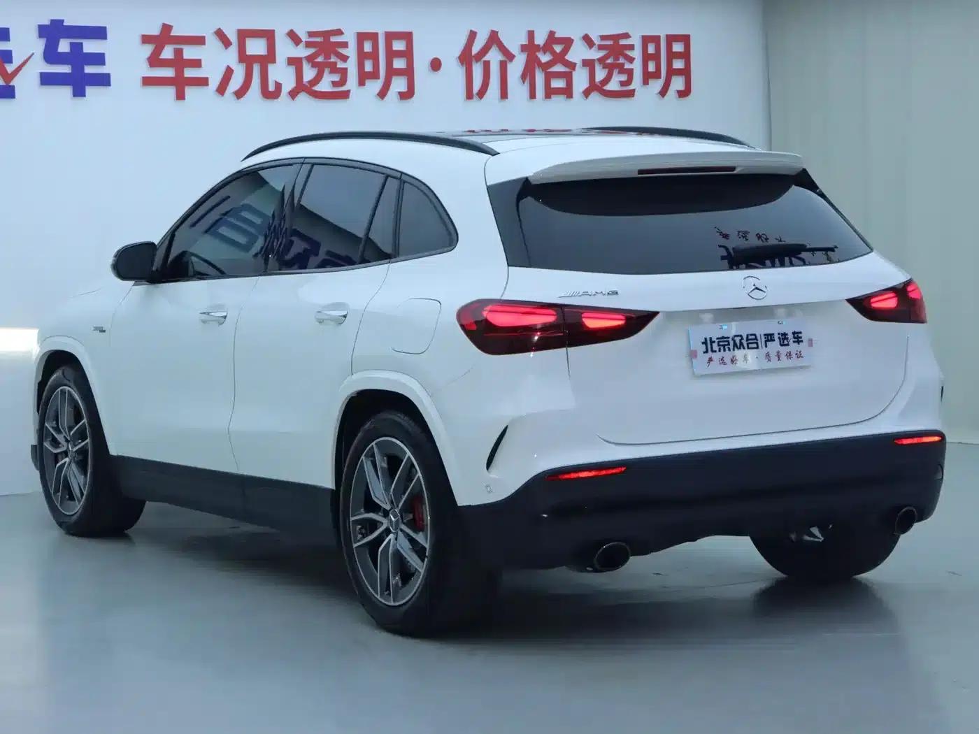 2024 Mercedes-Benz GLA AMG 35 4MATIC — миниатюра 21