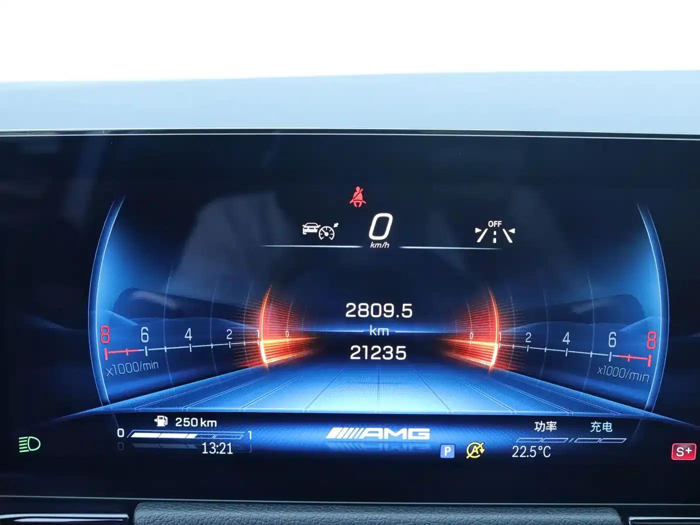 2024 Mercedes-Benz GLA AMG 35 4MATIC — миниатюра 9