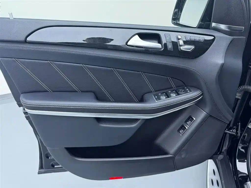 2017 Mercedes-Benz GLS AMG 63 4MATIC — миниатюра 11