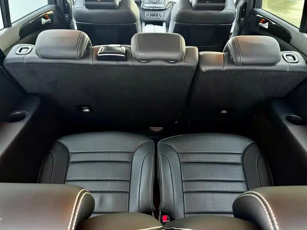 2017 Mercedes-Benz GLS AMG 63 4MATIC — миниатюра 24