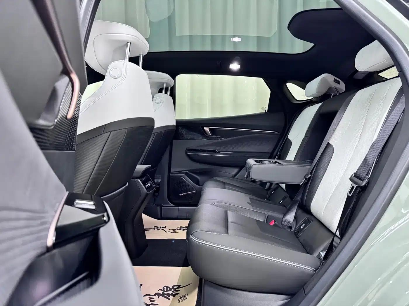 Buick E4 2023 GS Edition — миниатюра 8