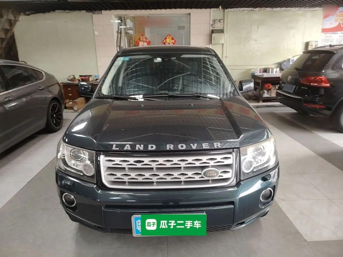 Land Rover Freelander 2 2014 2.0T Si4 SE Gasoline Version — миниатюра 2
