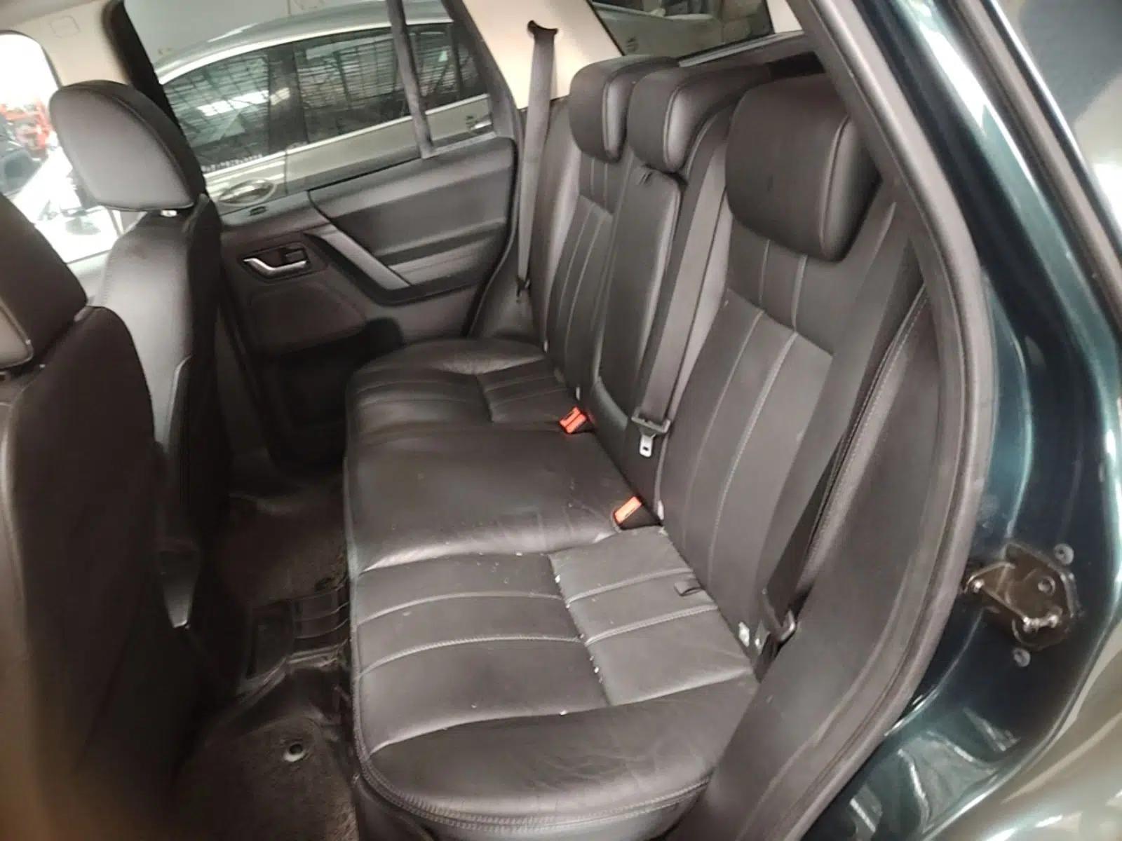 Land Rover Freelander 2 2014 2.0T Si4 SE Gasoline Version — миниатюра 20