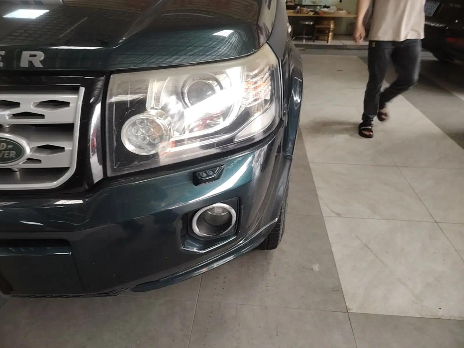 Land Rover Freelander 2 2014 2.0T Si4 SE Gasoline Version — миниатюра 9