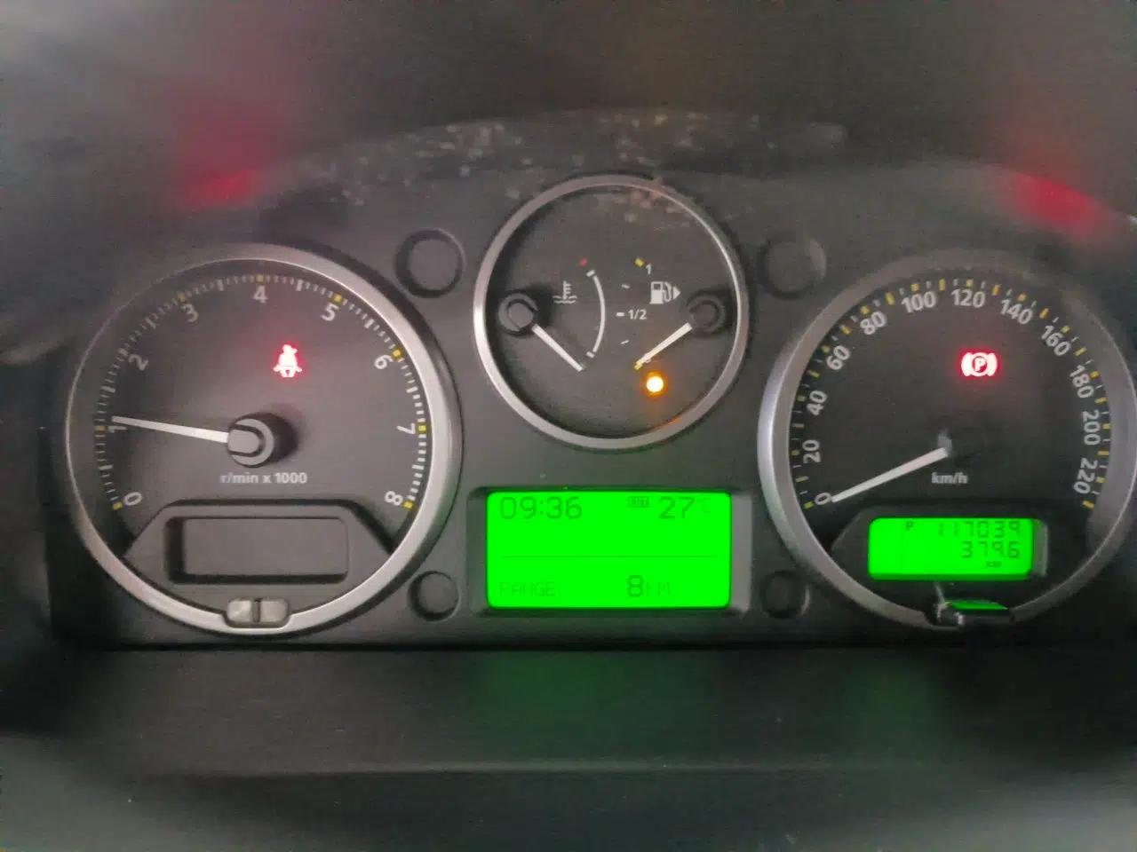 Land Rover Freelander 2 2010 3.2 i6 Automatic HSE Gasoline Version — миниатюра 12