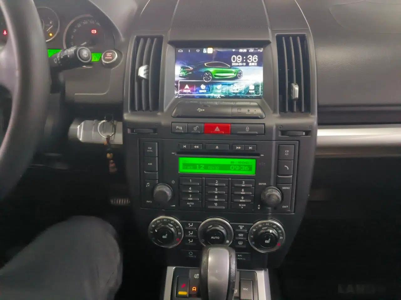 Land Rover Freelander 2 2010 3.2 i6 Automatic HSE Gasoline Version — миниатюра 14