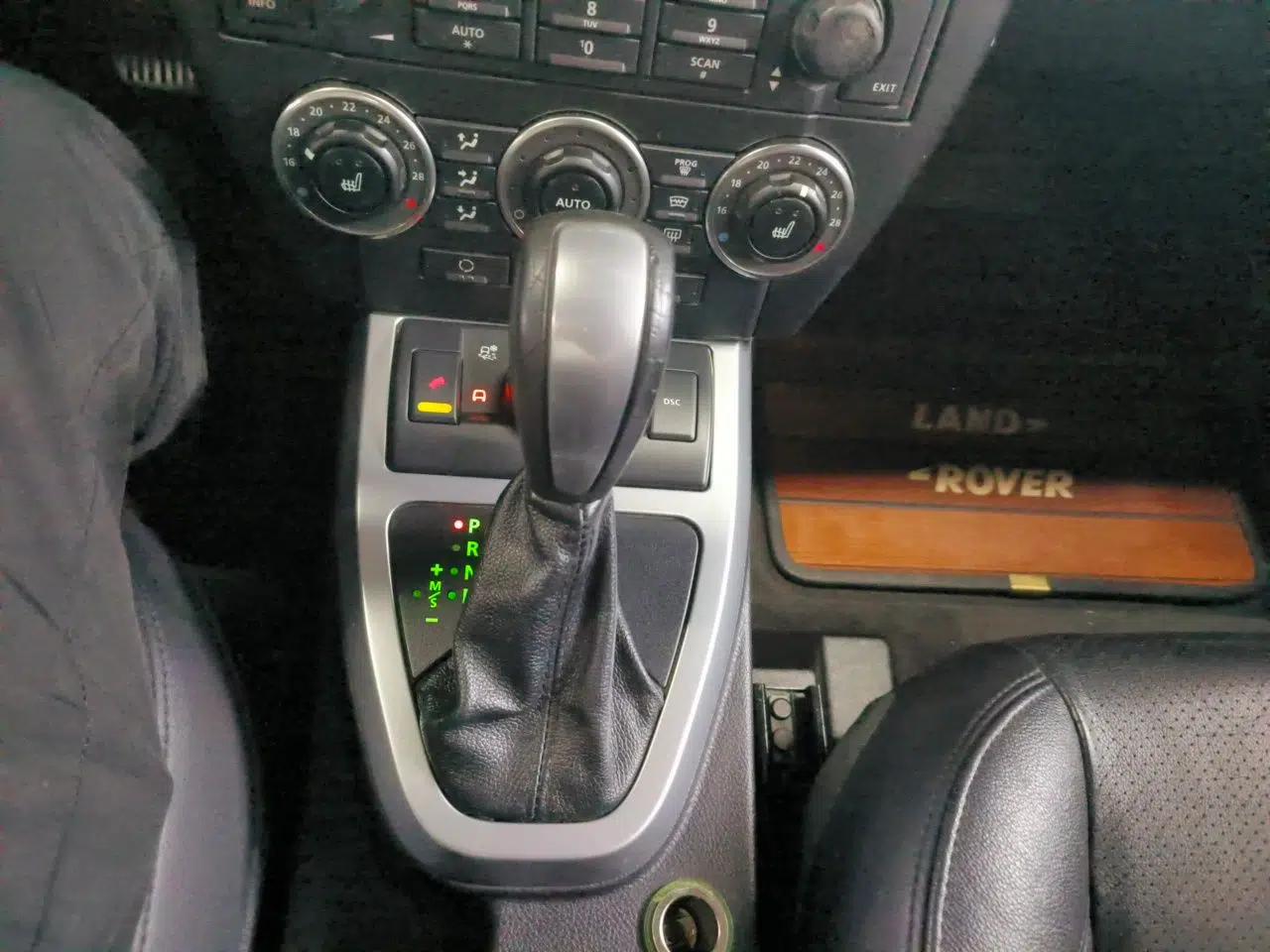 Land Rover Freelander 2 2010 3.2 i6 Automatic HSE Gasoline Version — миниатюра 15