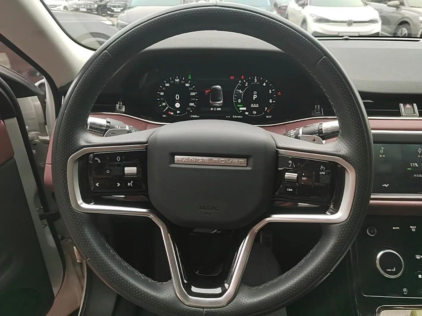 Land Rover Range Evoque New Energy 2022 Aurora L P300e Plug-in Hybrid Electric Version — миниатюра 13