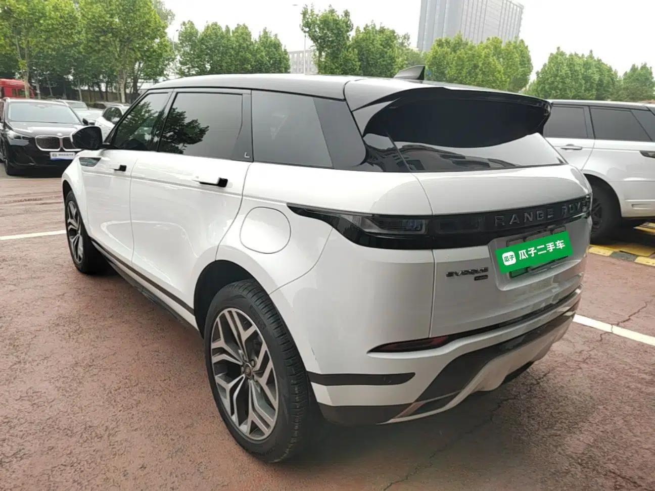 Land Rover Range Evoque New Energy 2022 Aurora L P300e Plug-in Hybrid Electric Version — миниатюра 7