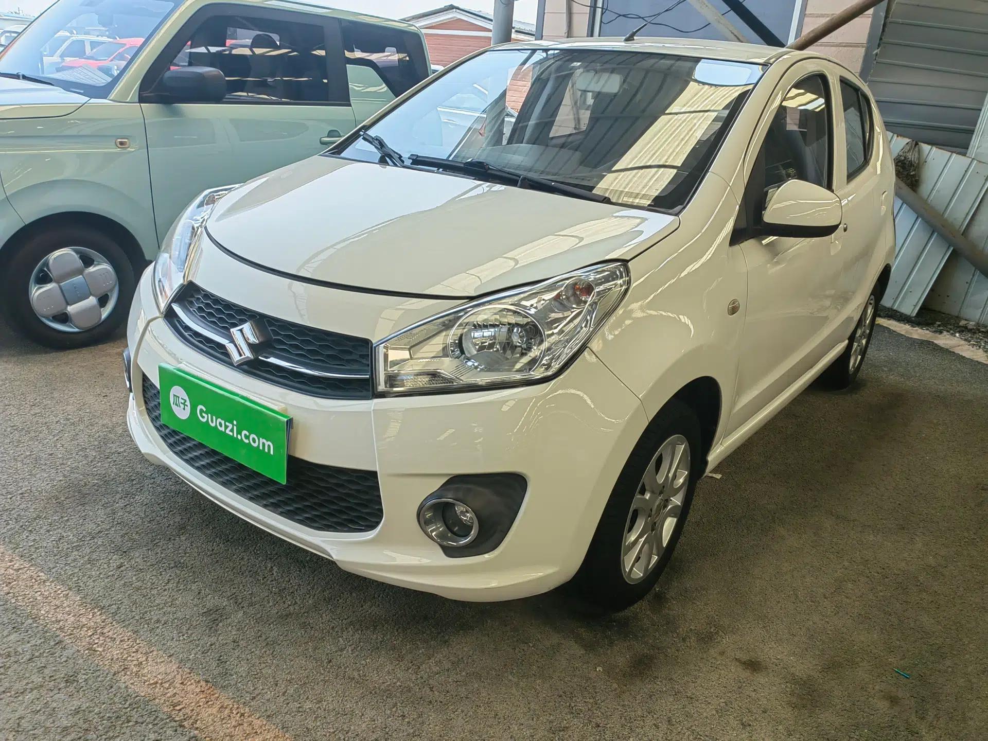 Suzuki Alto 2013 1.0L Automatic Luxury Model — миниатюра 1