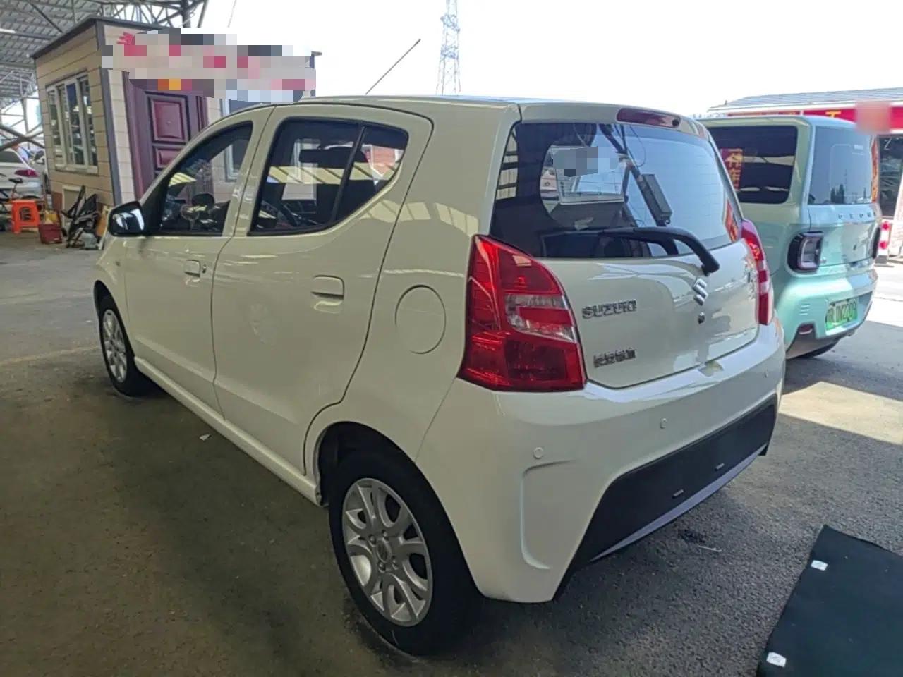 Suzuki Alto 2013 1.0L Automatic Luxury Model — миниатюра 7