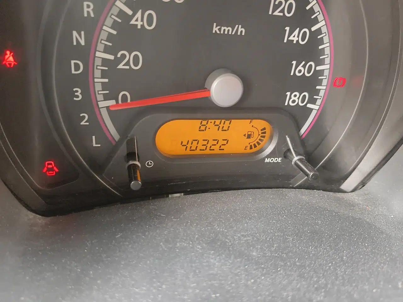 Suzuki Alto 2013 1.0L Automatic Luxury Model — миниатюра 13