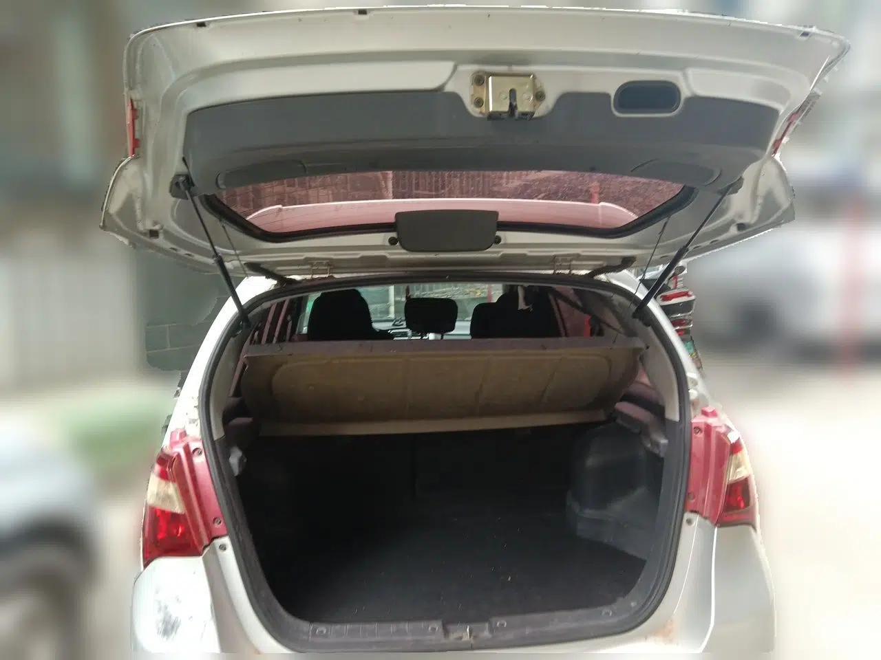 Suzuki Liana A6 2014 Hatchback 1.4L Manual Enjoyment Model — миниатюра 20