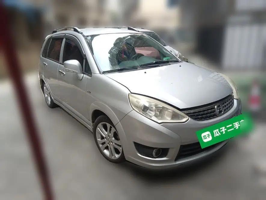 Suzuki Liana A6 2014 Hatchback 1.4L Manual Enjoyment Model — миниатюра 3