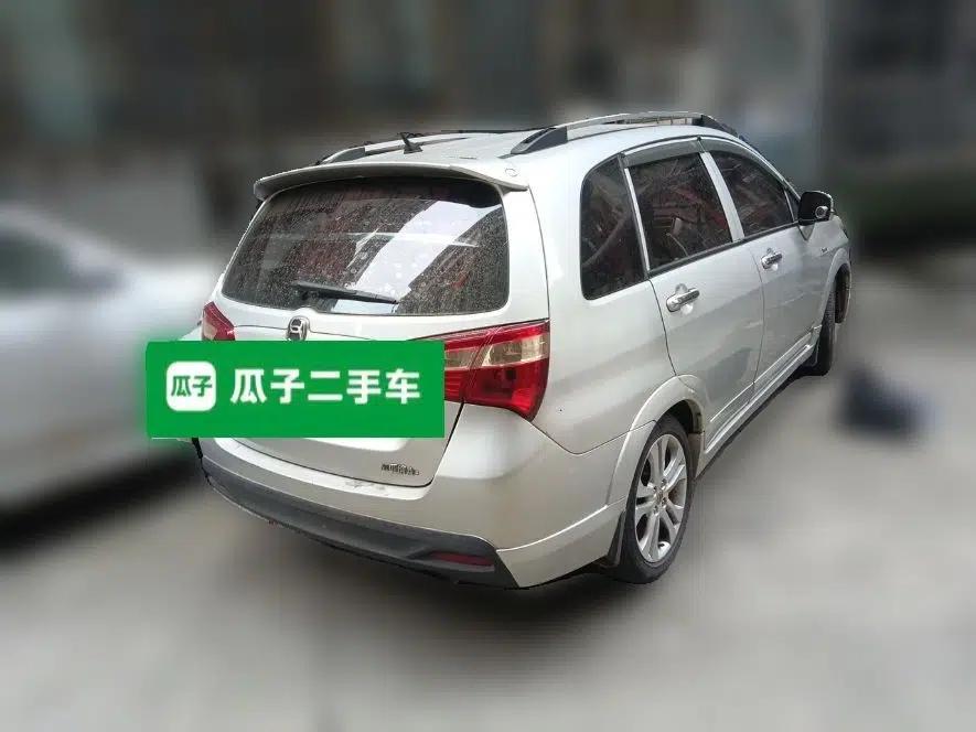 Suzuki Liana A6 2014 Hatchback 1.4L Manual Enjoyment Model — миниатюра 6