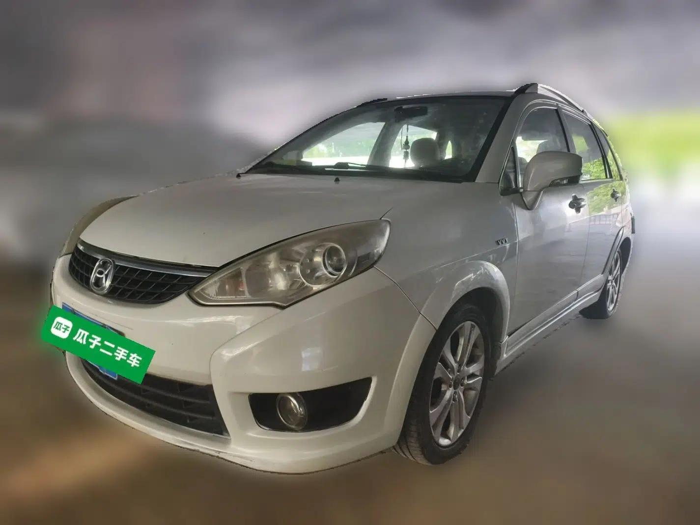Suzuki Liana A6 2014 Hatchback 1.4L Manual Enjoyment Model — миниатюра 1