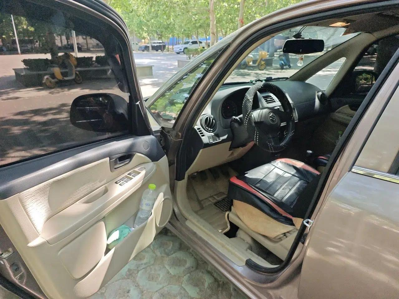 Suzuki SX4 S-Cross 2012 1.6L Manual - Practical Upgraded Version — миниатюра 17