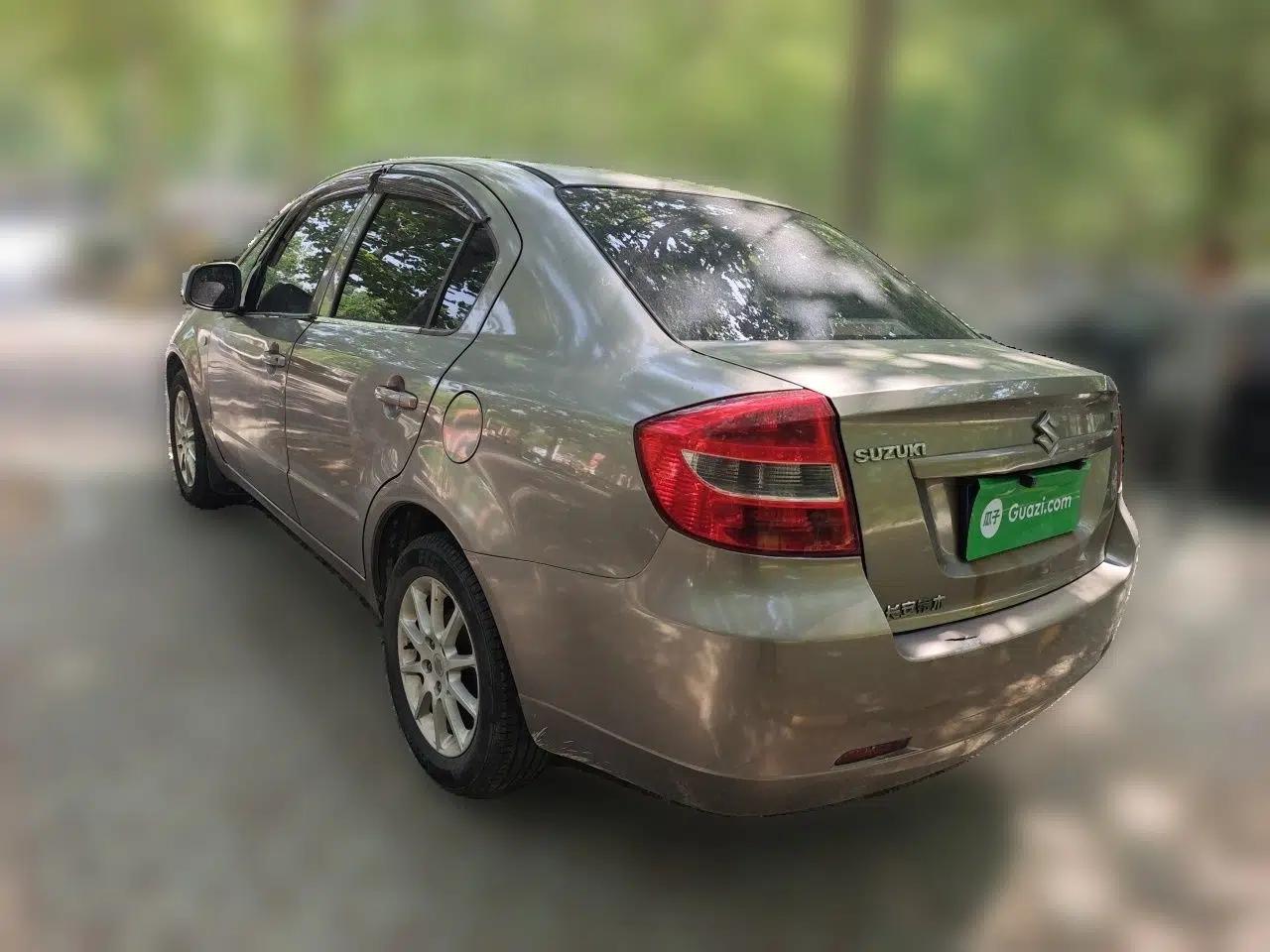 Suzuki SX4 S-Cross 2012 1.6L Manual - Practical Upgraded Version — миниатюра 4