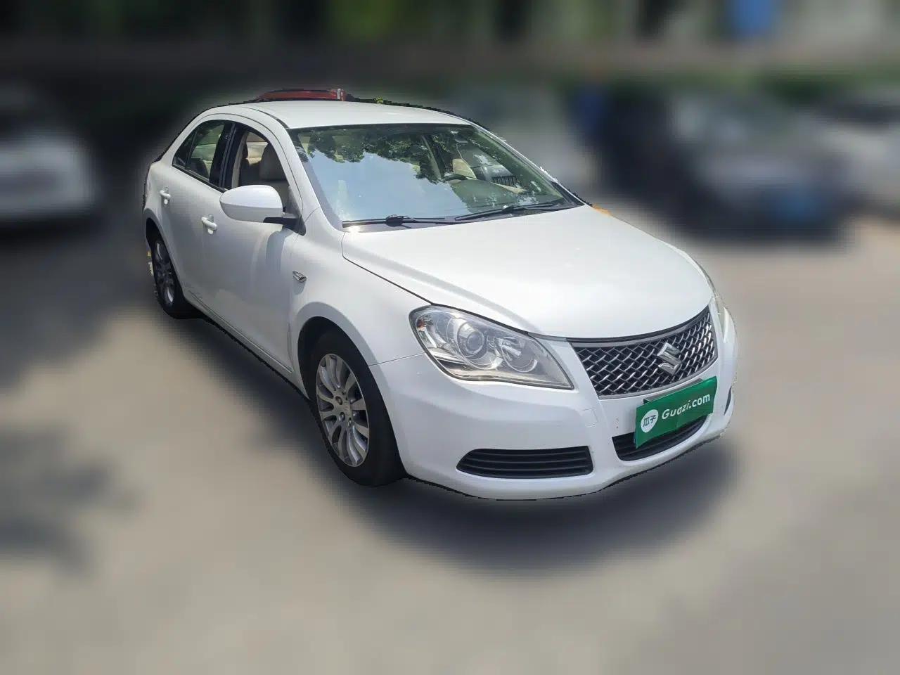 Suzuki Kizashi 2011 2.4L Two-Wheel Drive Manual Standard Edition — миниатюра 3