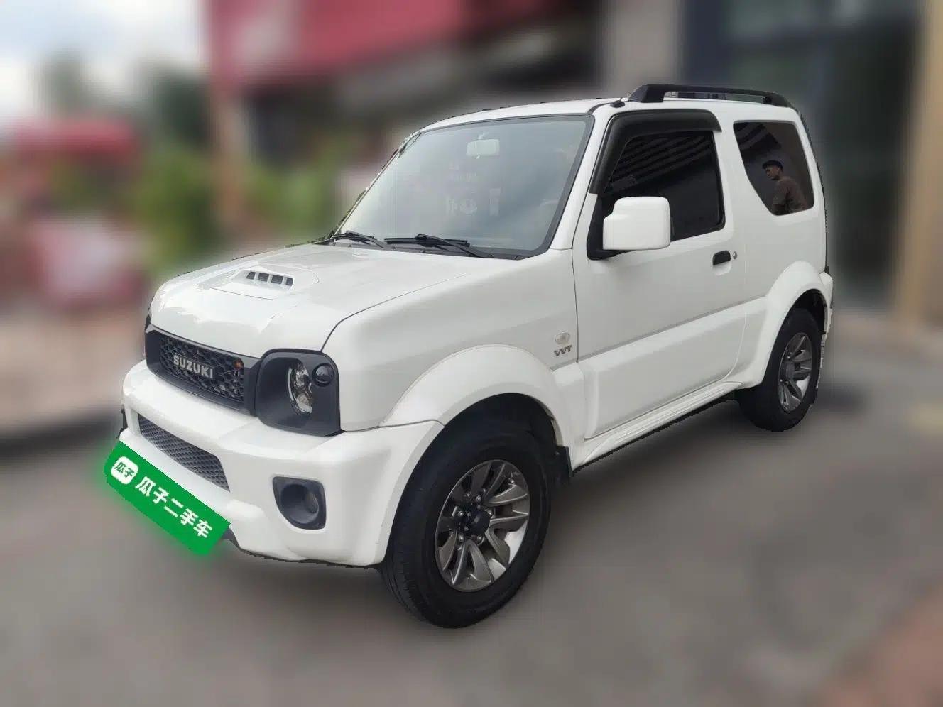 Suzuki Jimny 2015 1.3L AT JLX Navigation Edition — миниатюра 1