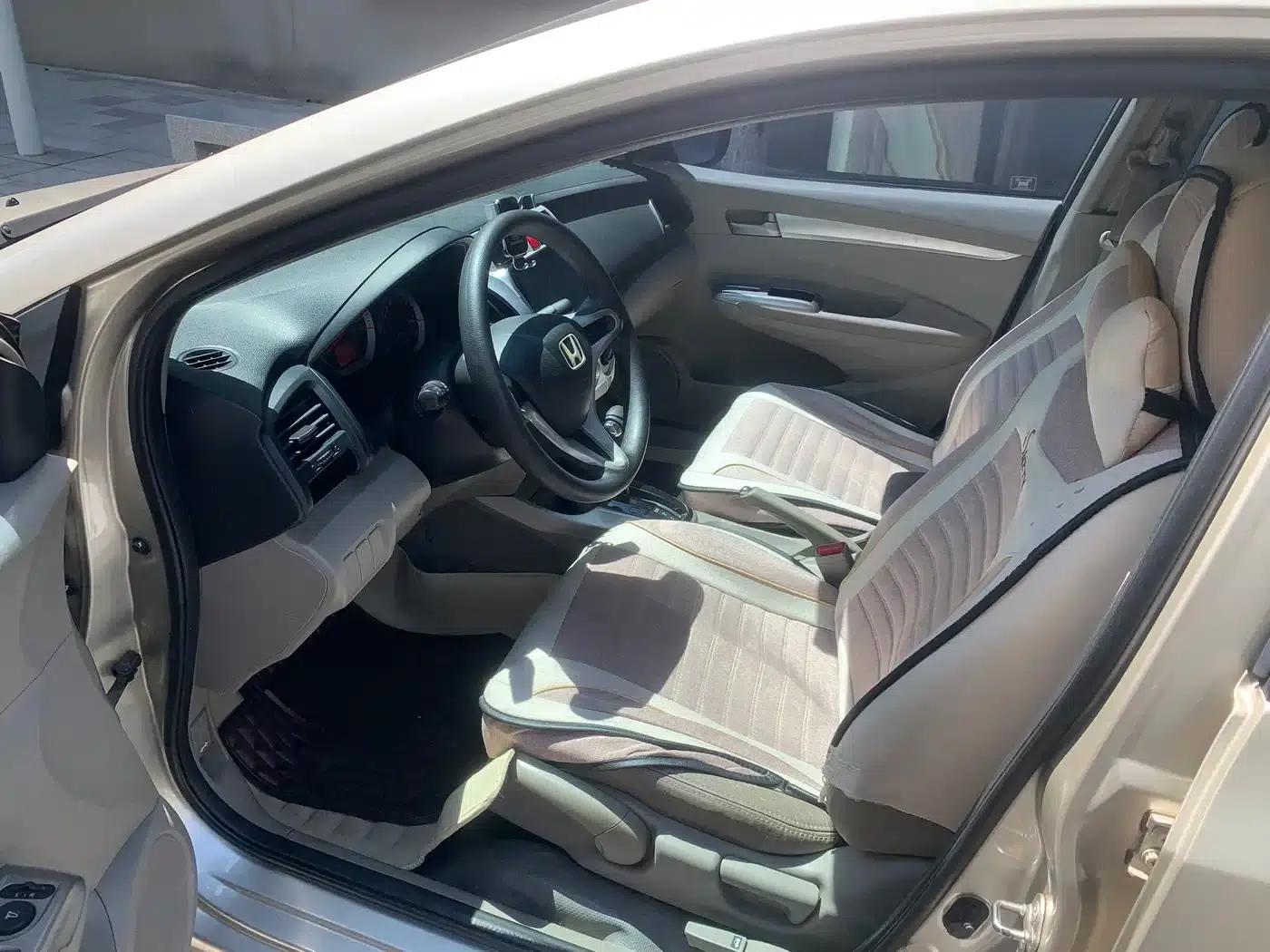 Honda City Classic 2008 1.5L Automatic Elite Edition — миниатюра 6