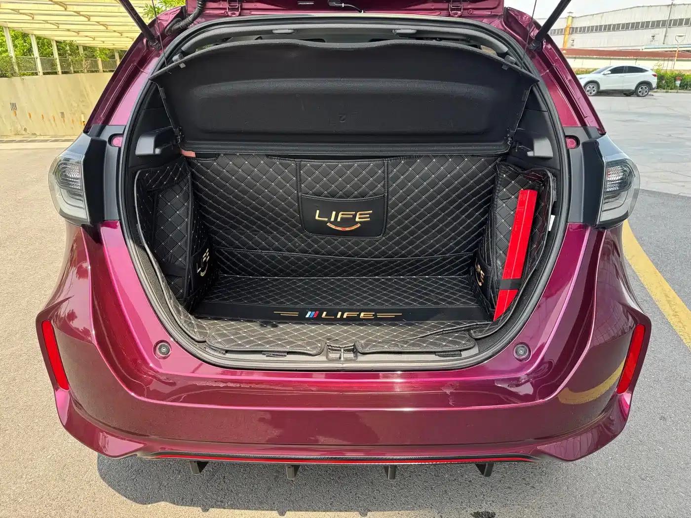 LIFE 2021 1.5L CVT SPORT Edition — миниатюра 18