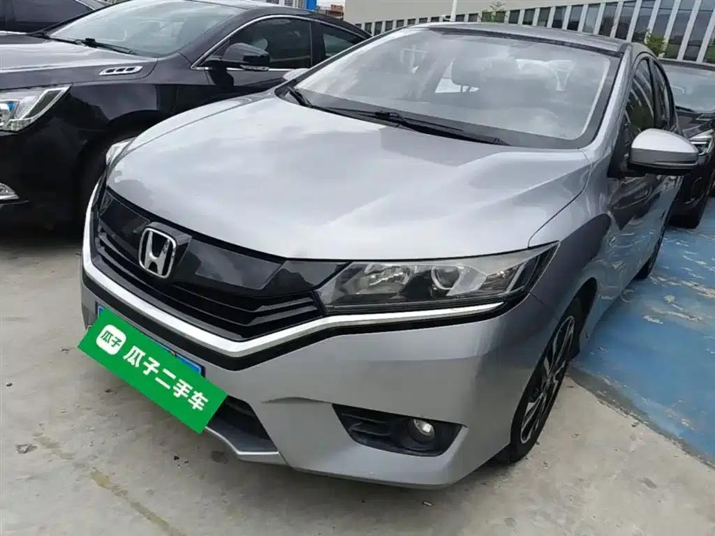 2016 Honda Greiz 1.5L CVT Luxury Edition — миниатюра 1