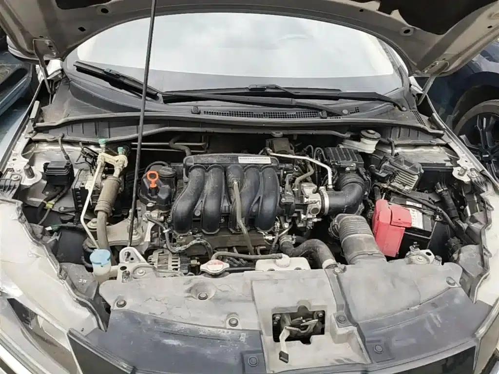 2016 Honda Greiz 1.5L CVT Luxury Edition — миниатюра 20