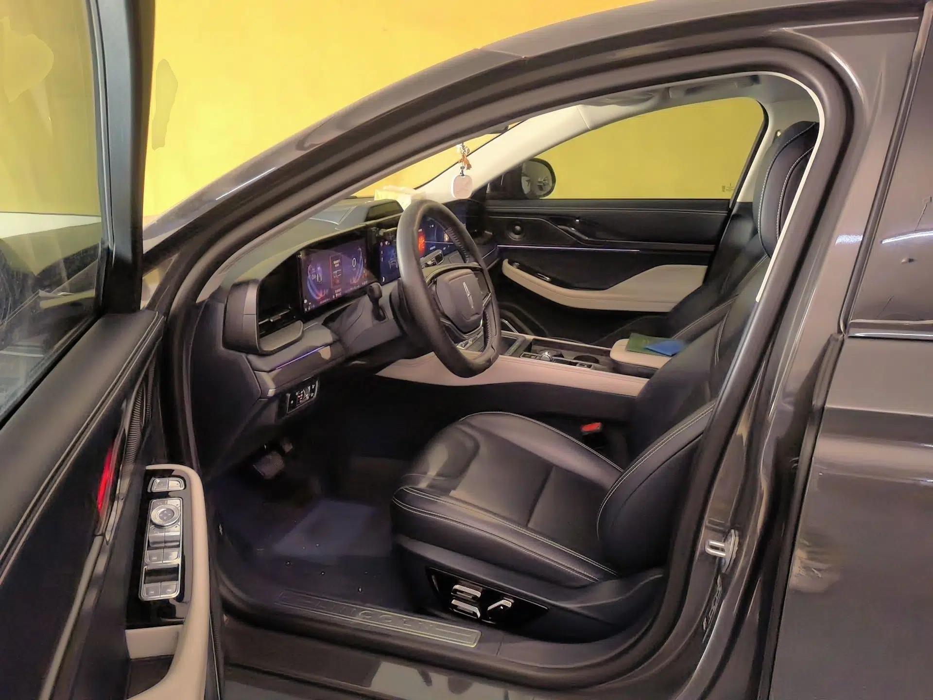 Lincoln Z 2022 iCool Luxury Edition — миниатюра 17