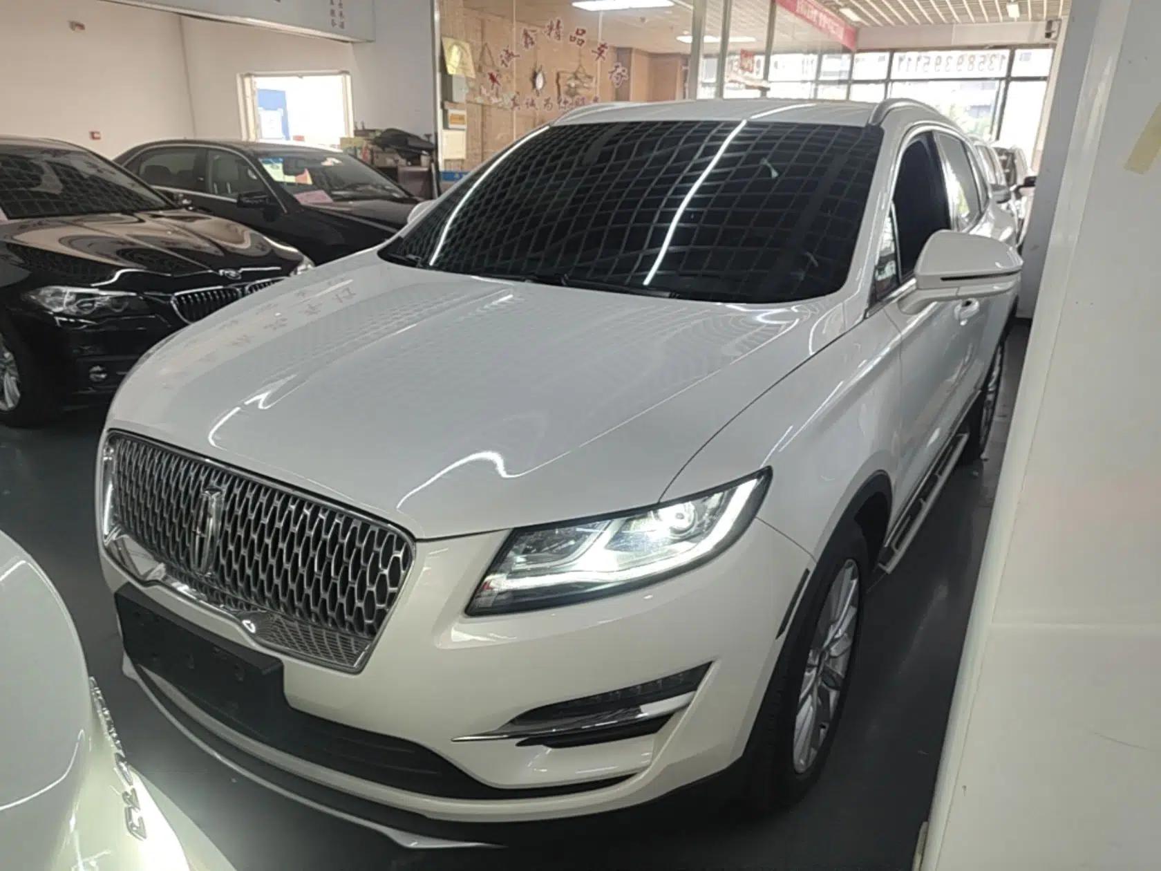 Lincoln MKC 2019 2.0T Two-Wheel Drive Luxury Edition China VI Standard — миниатюра 1