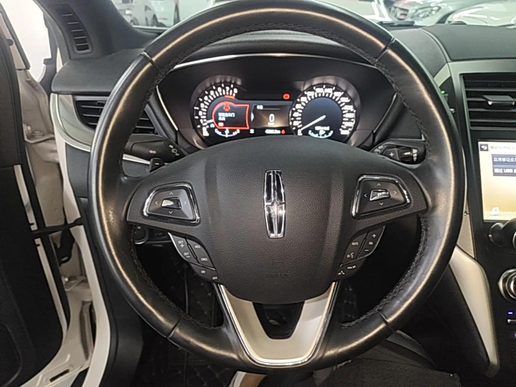 Lincoln MKC 2019 2.0T Two-Wheel Drive Luxury Edition China VI Standard — миниатюра 14