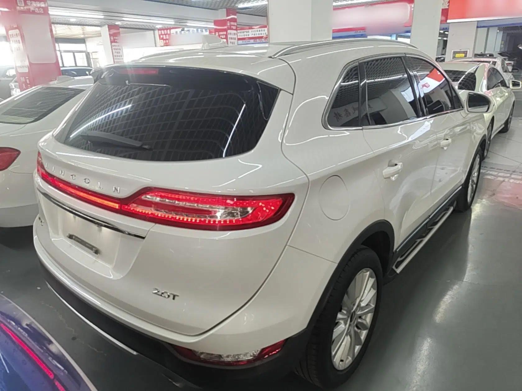 Lincoln MKC 2019 2.0T Two-Wheel Drive Luxury Edition China VI Standard — миниатюра 6