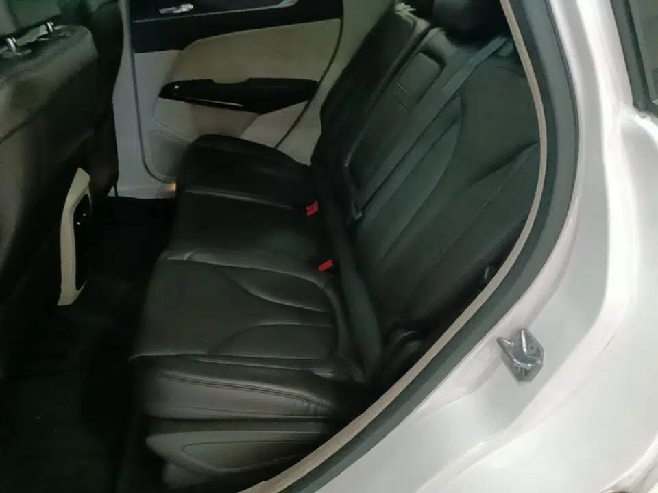 Lincoln MKC 2017 2.0T Four-Wheel Drive Zunya Edition — миниатюра 20