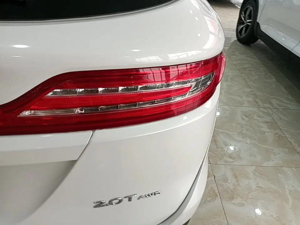 Lincoln MKC 2017 2.0T Four-Wheel Drive Zunya Edition — миниатюра 7