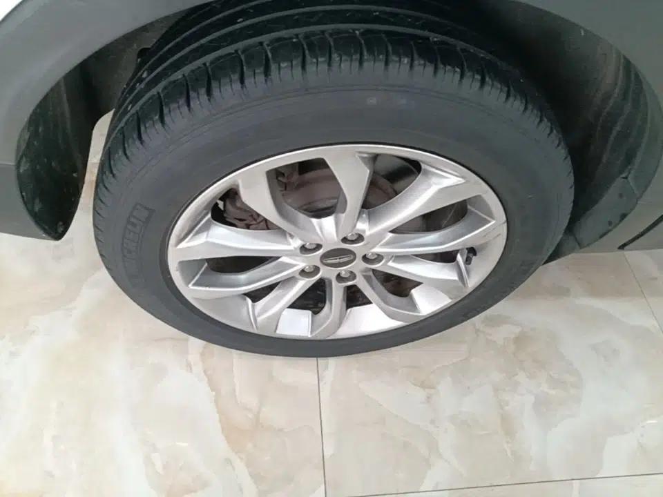 Lincoln MKC 2017 2.0T Four-Wheel Drive Zunya Edition — миниатюра 10