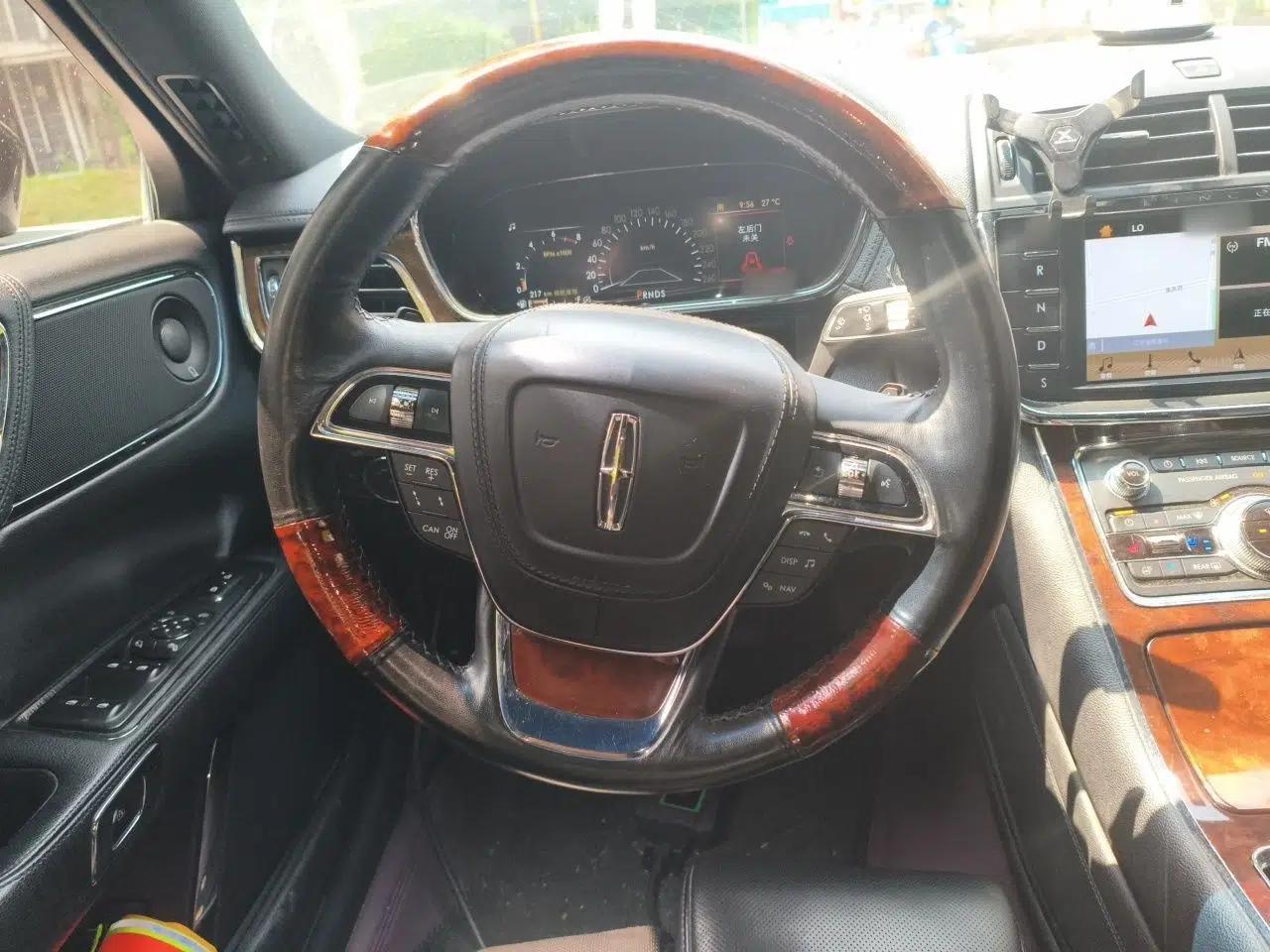 Lincoln Continental 2017 2.0T Two-Wheel Drive Prestige Edition — миниатюра 11