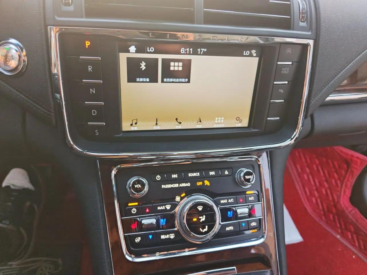 Lincoln Continental 2017 2.0T Two-Wheel-Drive Luxury Edition — миниатюра 14