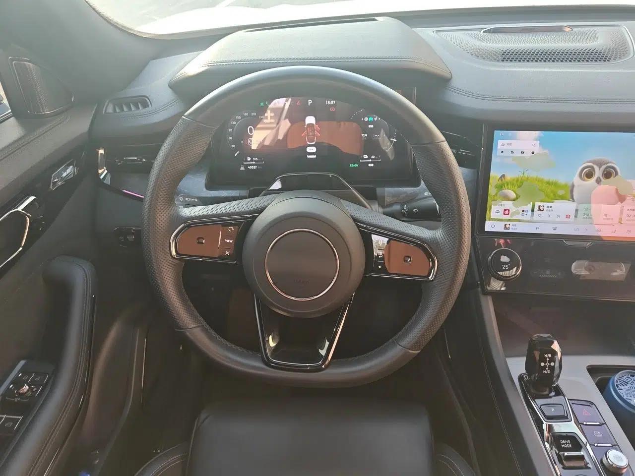 Lynk & Co 09 EM-P 2021 2.0T PHEV Halo Six-Seater — миниатюра 11