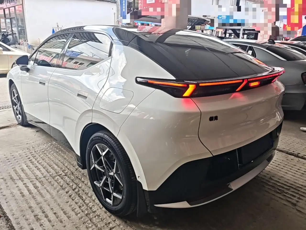Lynk & Co Z20 2025 530 km Range Rear-Wheel Drive Pro — миниатюра 4