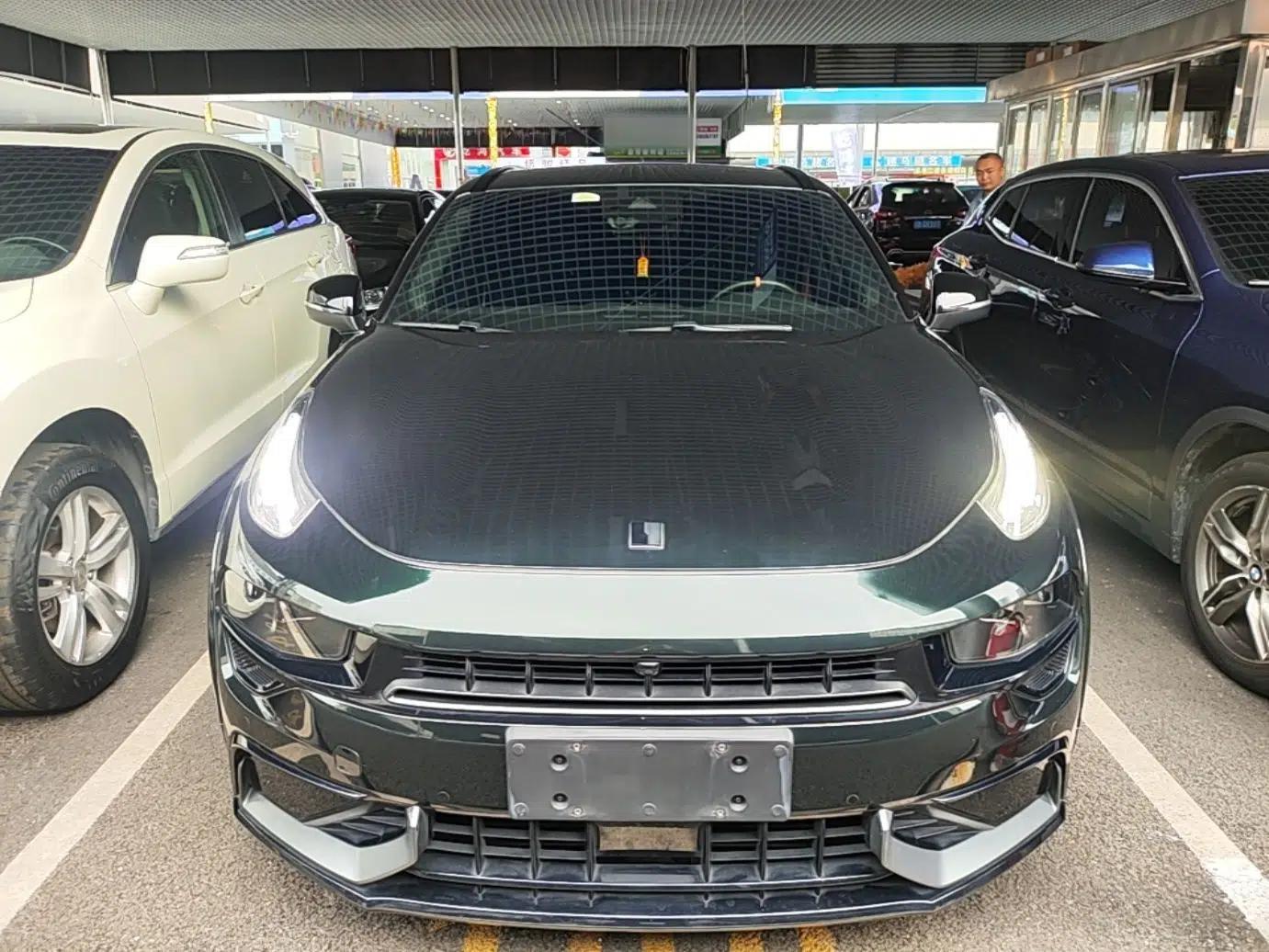 Lynk & Co 02 Hatchback 2021 2.0TD Halo — миниатюра 2