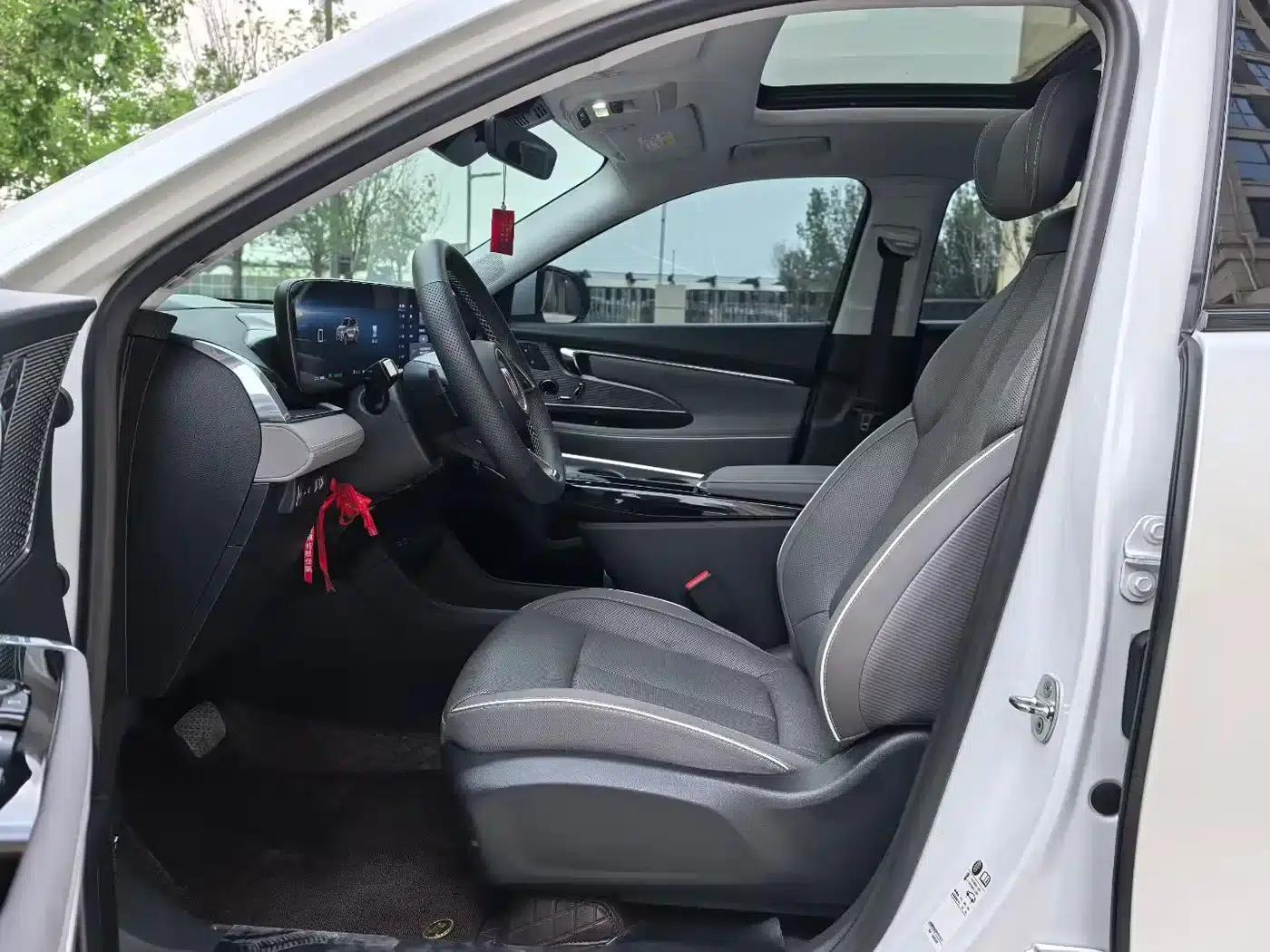 Buick E5 2023 Premium Standard Range Edition — миниатюра 4