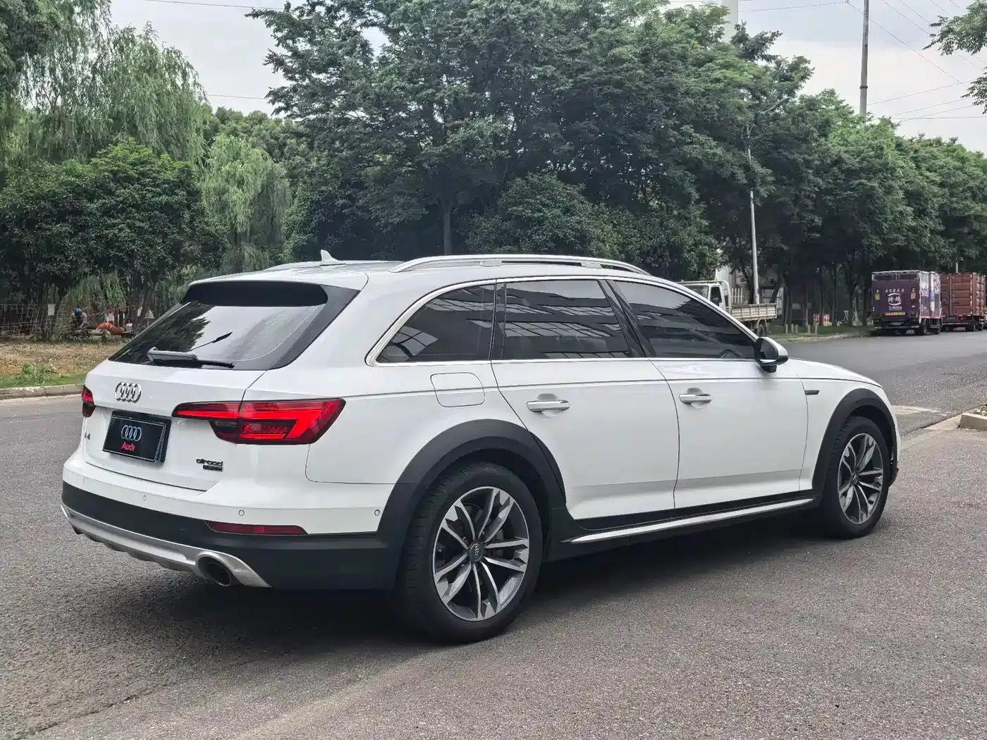 2017 Audi A4 Imported Model 45 TFSI allroad quattro Sport — миниатюра 11