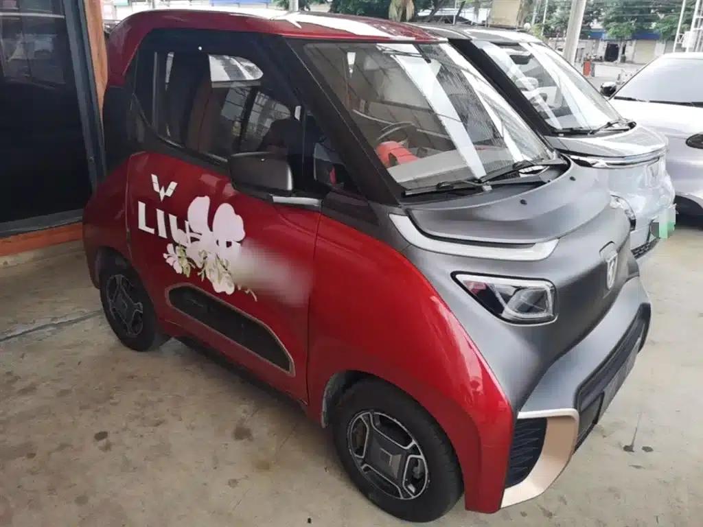 Baojun E200 2018 Smart Edition — миниатюра 4